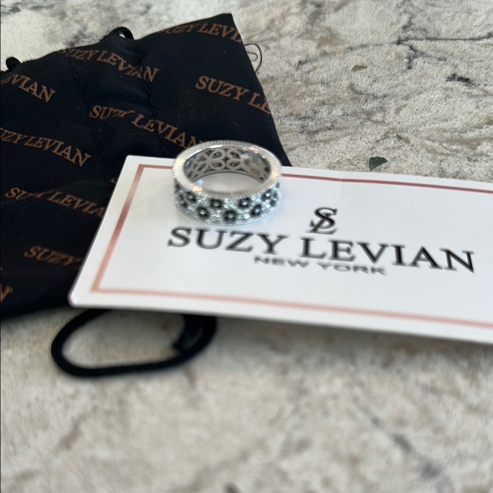 Levian Black and Silver Ring Exquisite Jewelry